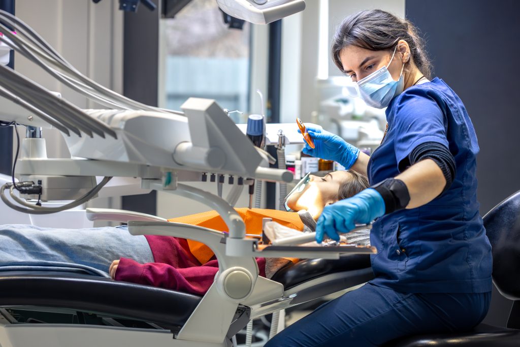 Are Dentures in North York Affordable? The Truth Might Surprise You